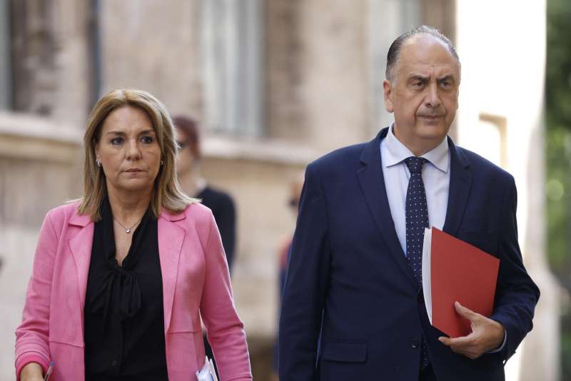 La vicepresidenta primera y portavoz del Consell, Susana Camarero, y el conseller de Emergencias, Juan Carlos Valderrama. EFE/Biel Aliño La vicepresidenta primera y portavoz del Consell, Susana Camarero, y el conseller de Emergencias, Juan Carlos Valderrama. EFE/Biel Aliño